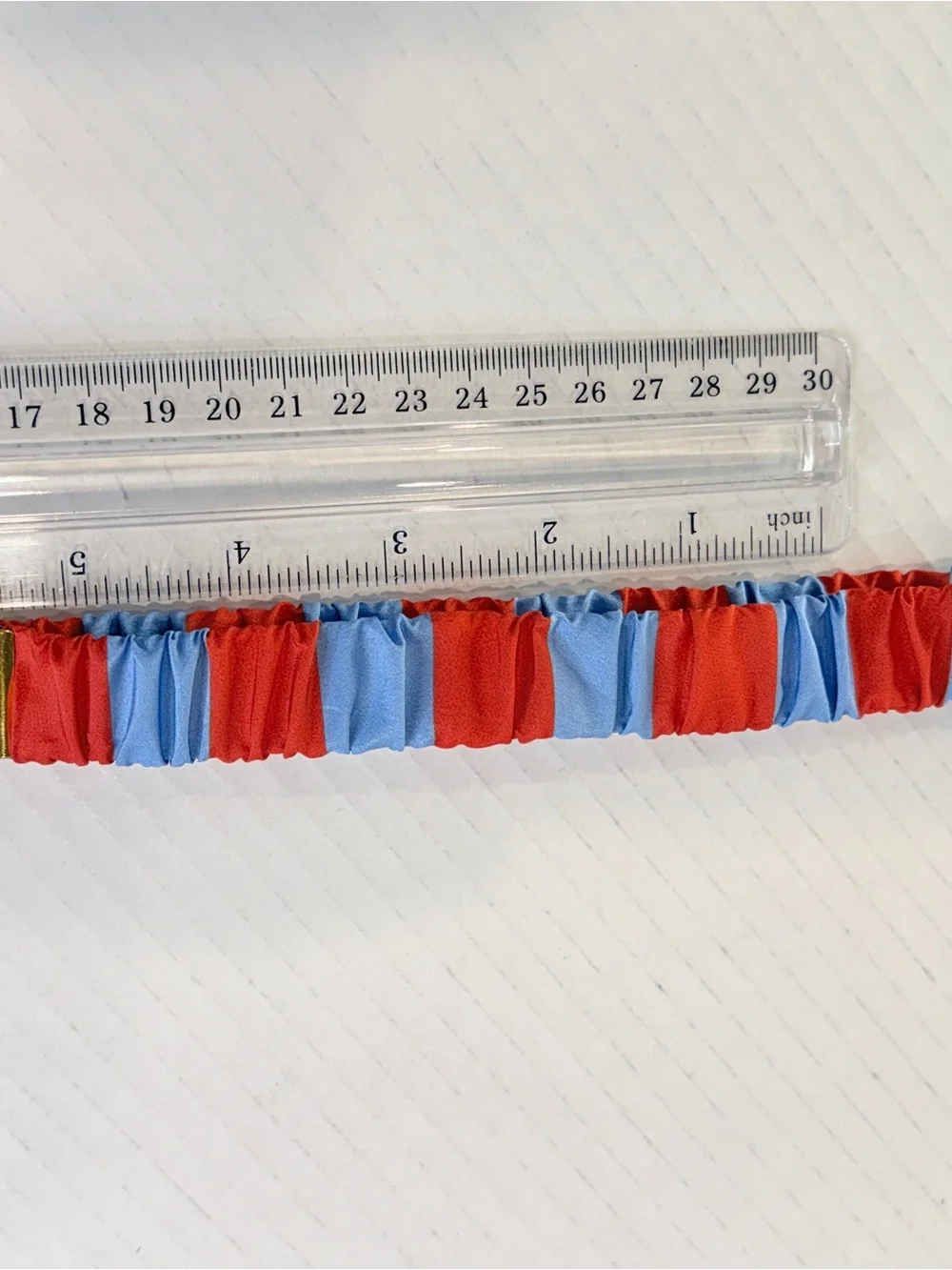 🆕 Crunchy Lanyard Red Blue Fabric Keychain ID Badge Holder Gold Clip 32”